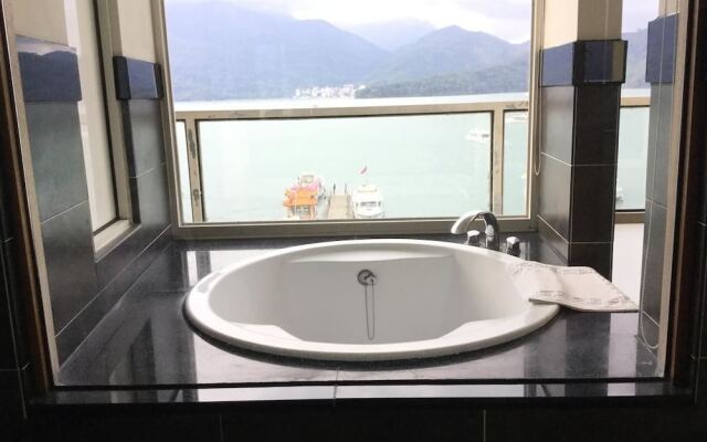 Ming Hu B&B (No elevator)