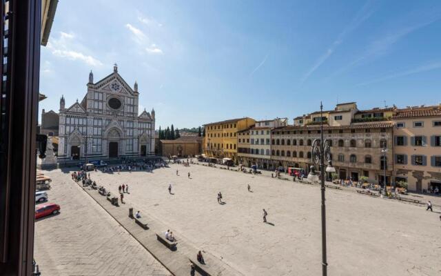 Santa Croce Palace by Mmega