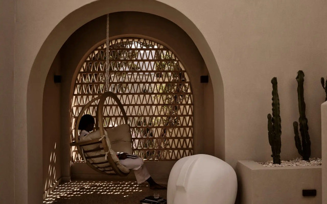 NAUMA PAROS | Design Boutique Hotel