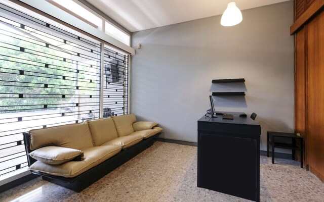Omajo by OYO Rooms
