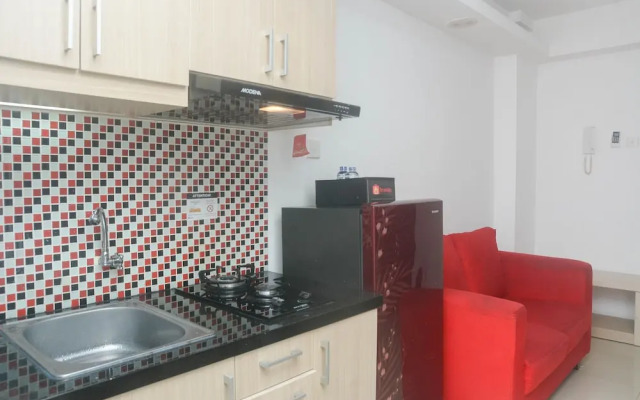 Cozy And Nice 1Br Bassura City Apartment