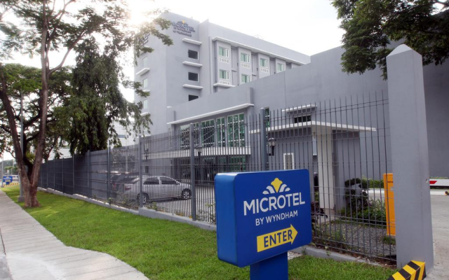 Microtel by Wyndham UP Technohub