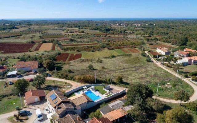 Villa M