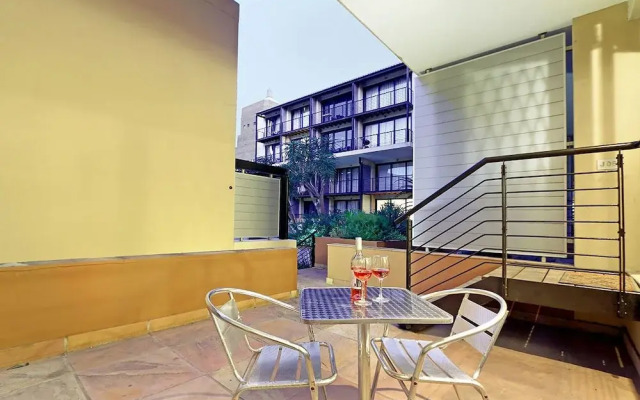 Adderley Apartments
