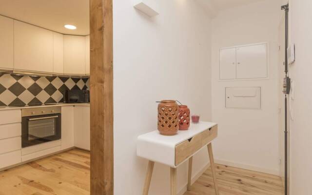 Amazing 3-bedroom Apartment in City Center - Fits 8