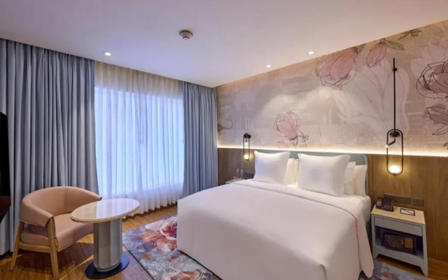 ICONIQA Hotel, Mumbai International Airport