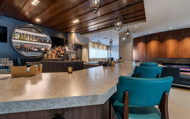 Cambria Hotel Minneapolis Downtown