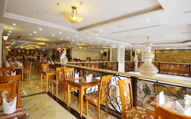 A25 Luxury Hotel