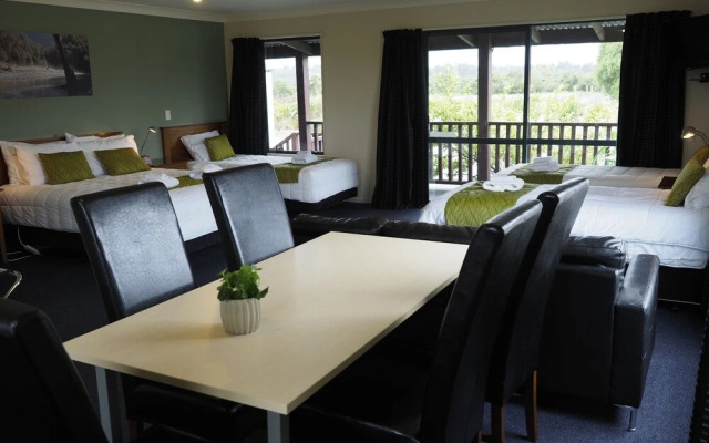 Haast River Motels & Holiday Park