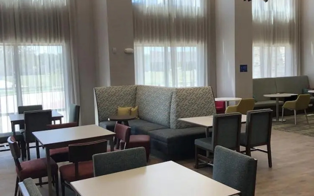 Hampton Inn & Suites Pekin Peoria Area