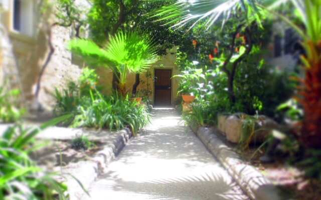 Dimora Villani -1760- Suites & Rooms