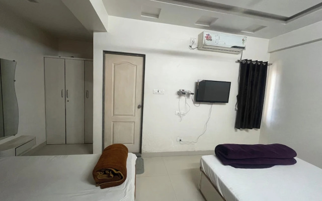 Hotel Narayan Executive Gujrat