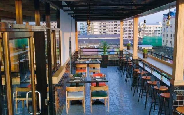 Sanctuary Hotel Yangon