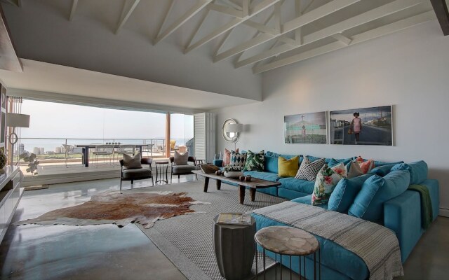 3 Degrees North Penthouse