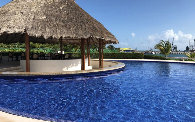 Amara Cancun Beachfront