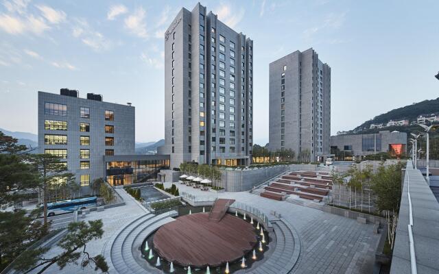 Bloomvista Hotel&Conference
