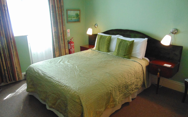 Holywell Guest House