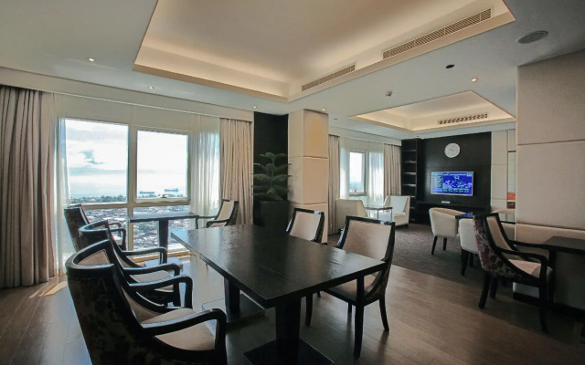 Limketkai Luxe Hotel