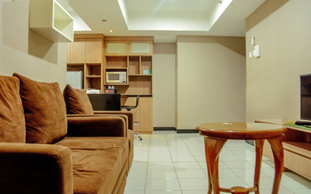 Strategic Location 2 Bedroom The Wave By Travelio