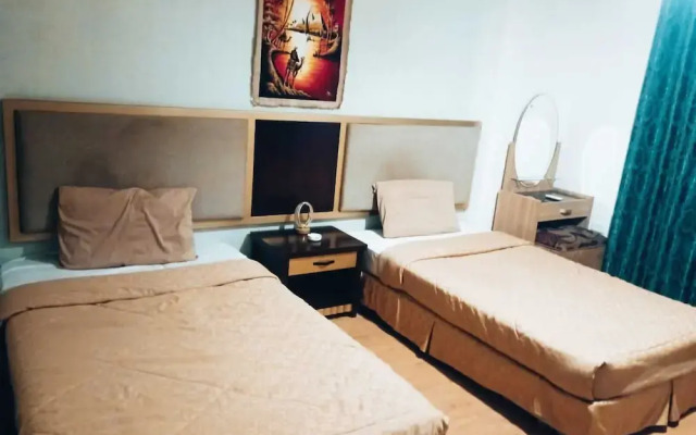 Seleen Hotel Suites
