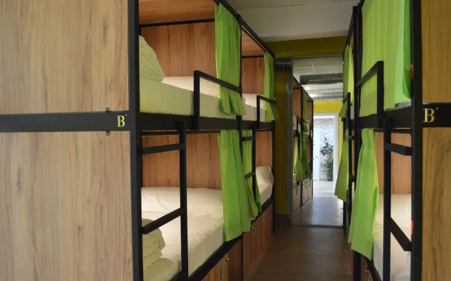 Debod Hostel
