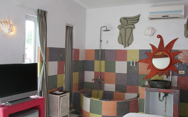 Kenting Location Hotel - Beautiful Realm