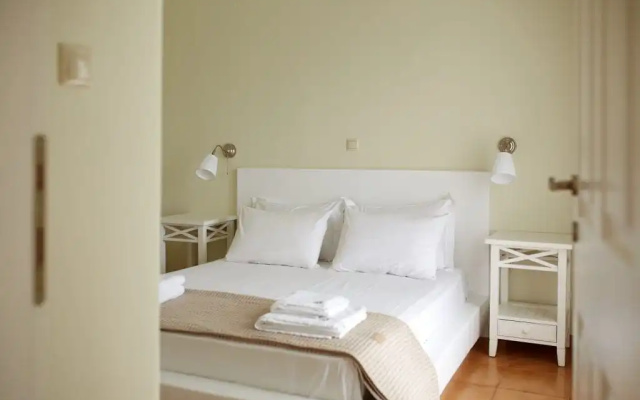 Aelia Apartments