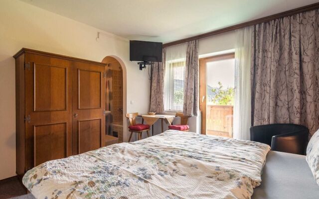 Contemporary Apartment in Maishofen near Ski Area