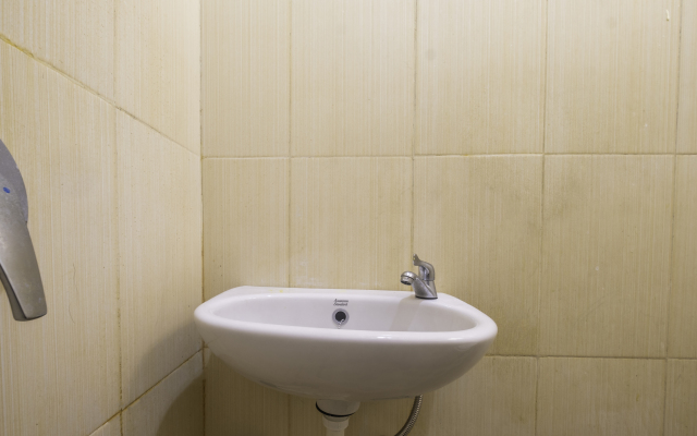 Hotel O The Karins Guesthouse Syariah