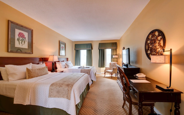 Nassau Inn
