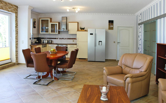 Row house lake view, Sommersdorf