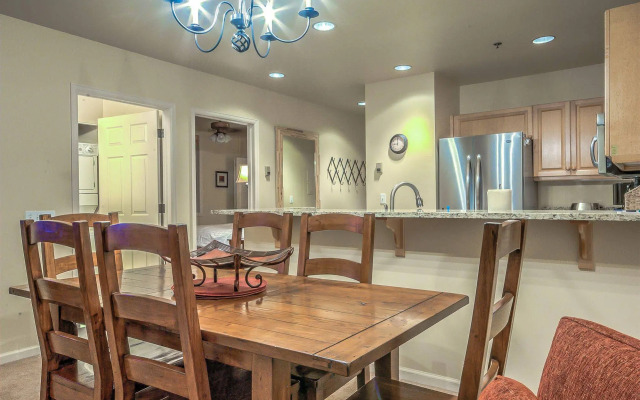 Terraces by Retreatia