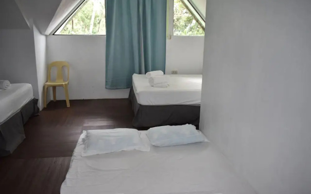 Seaside Travelers Inn by Camiguin Island Home