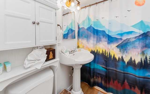 069 - Lazy Bear Lair