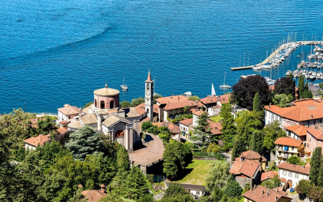 Sogno Sul Lago Lake Front