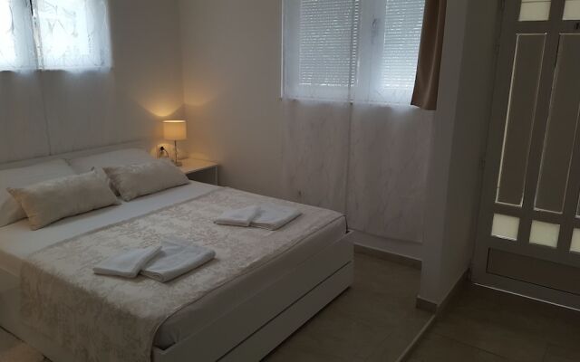 Rooms Valentino
