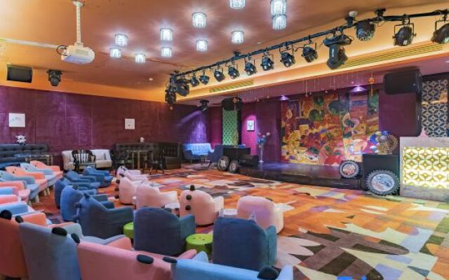 Zhaolin Grand Hotel