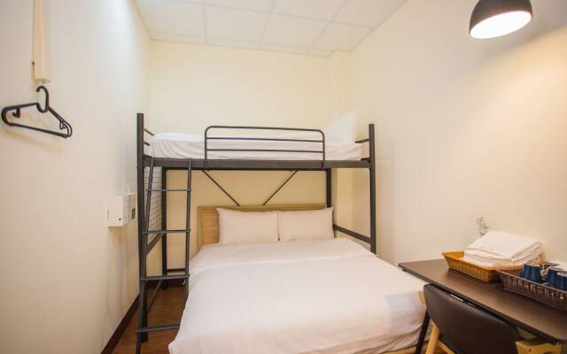 Douzi Home Hotel