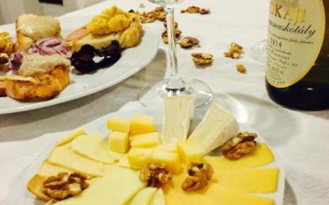 Zempléni Pitvaros Pihenő