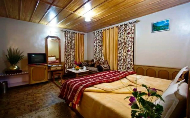 Hotel New River West Manali