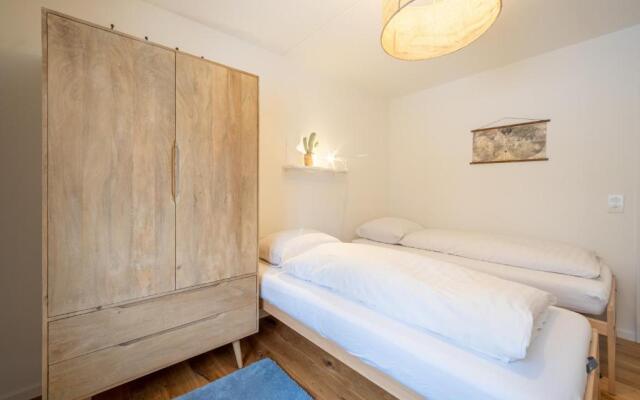 LAAX Homes - Val Signina 7-12