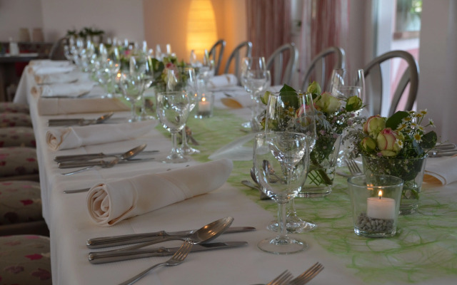 Hotel & Restaurant Castell