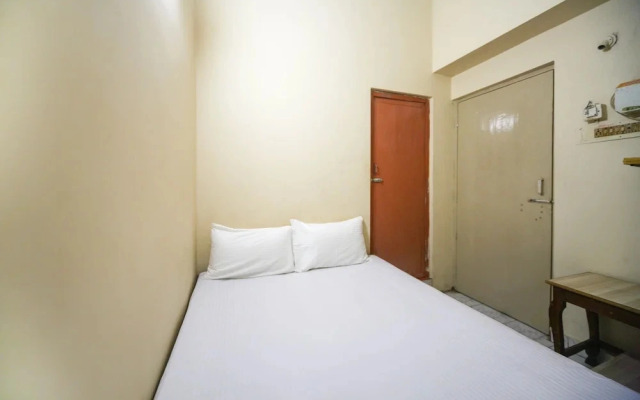 Harini Lodge by OYO Rooms