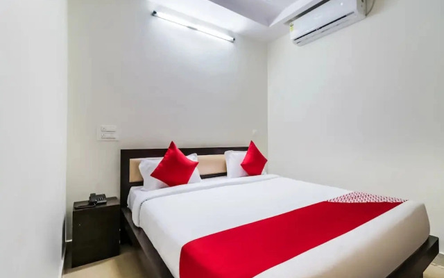 SRK Inn by OYO Rooms