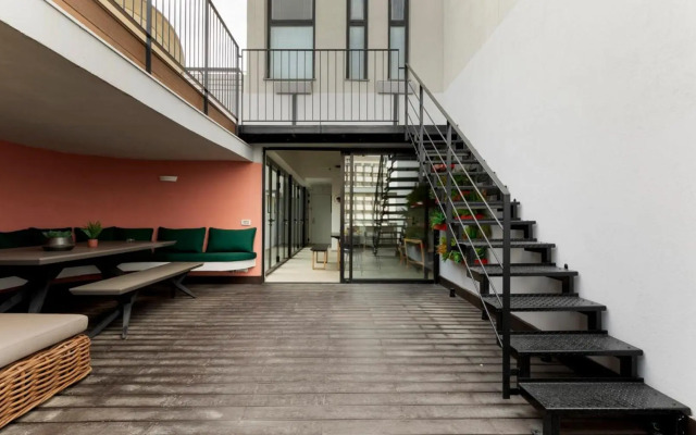 Fall In Love by HolyGuest