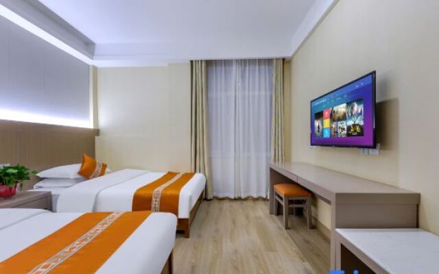Vientiane Taoyuan Holiday Hotel (Colorful Danxia Scenic Area Branch)