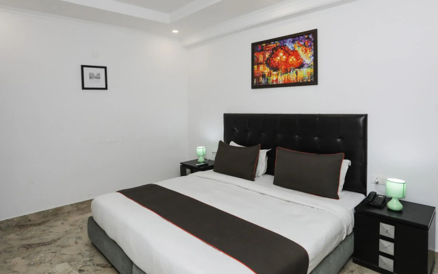Collection O Residency Near Dwarka Sector 21 Metro Station