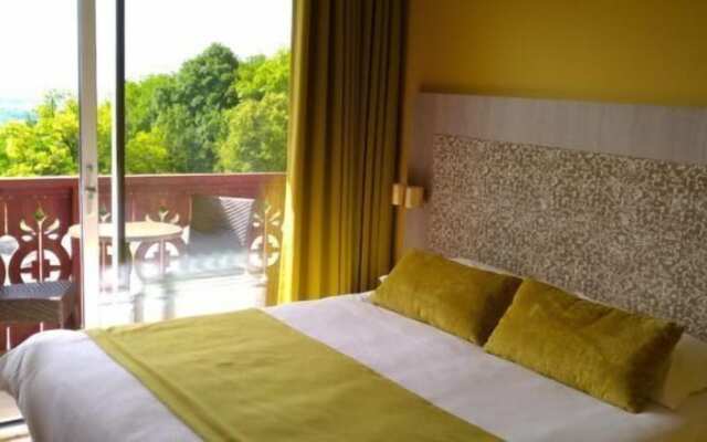 Hôtel Restaurant Bois Joly