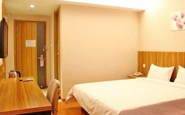 Eaka 365 Hotel North Tianshan Road Branch