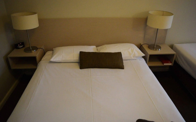 Rosebud Motel